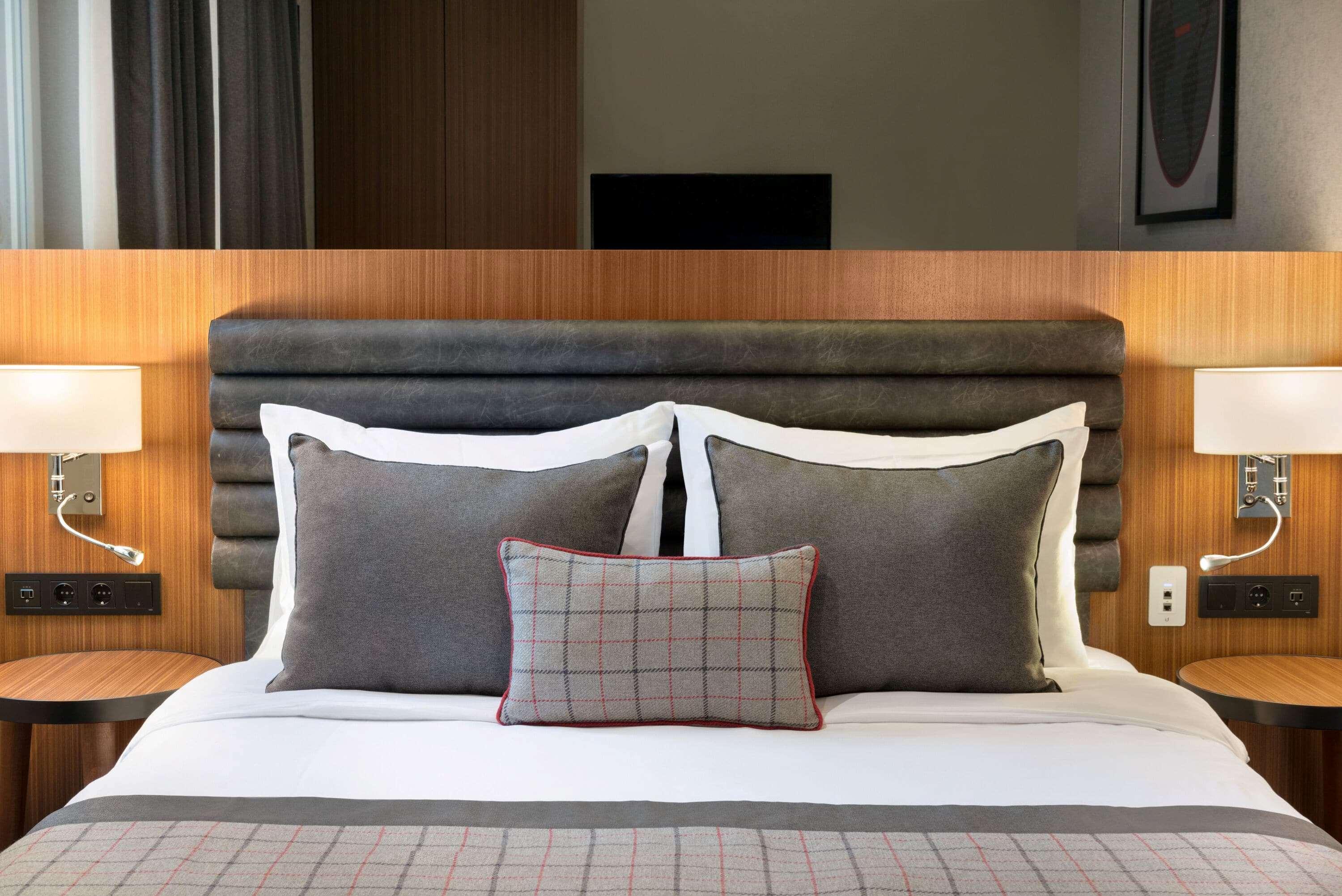 Ramada By Wyndham Budapest City Center Exteriör bild